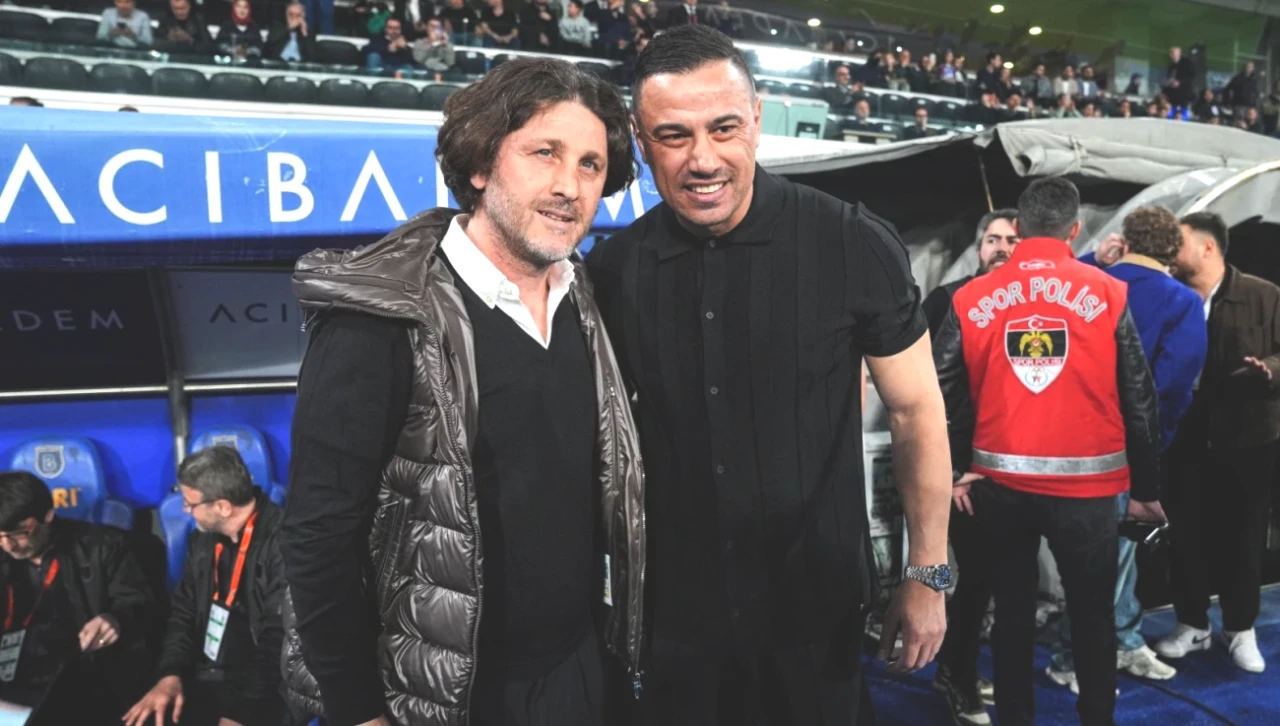 Trabzonspor'un Fatih Tekke ile İlk Maçı: Başakşehir'e Karşı Heyecan Dolu Sınav!